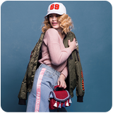 Trending Outfits أيقونة