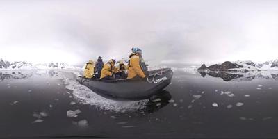 Quark Expeditions Antarctic VR capture d'écran 1