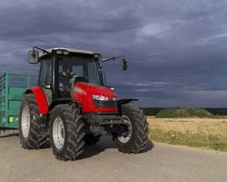 Wallpa Massey Ferguson Tractor syot layar 3