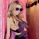 Paris Hilton APK