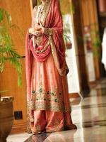 Latest Lehenga Designs HD Screenshot 3
