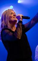 برنامه‌نما Hillsong Worship عکس از صفحه