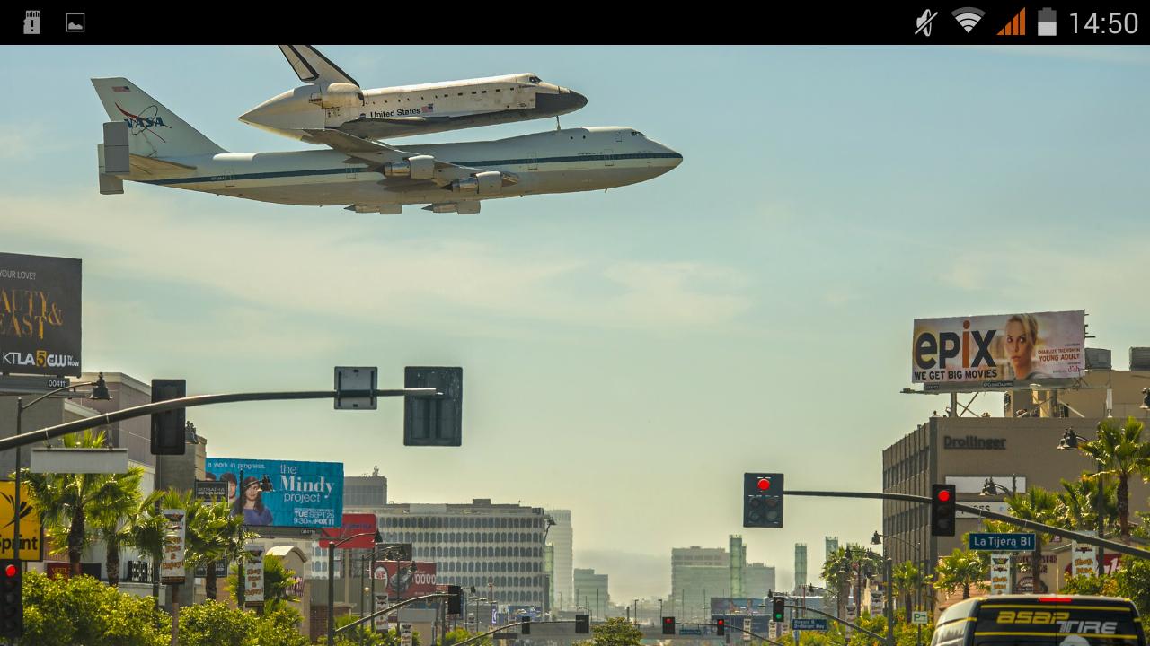 Los angeles 52 текст. Москва вс Лос Анджелес. Светофор в los Angeles. Лос анджелесесня френдли.