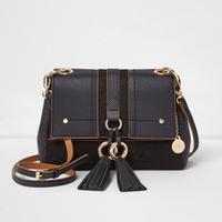 Modern Crossbody Bag الملصق