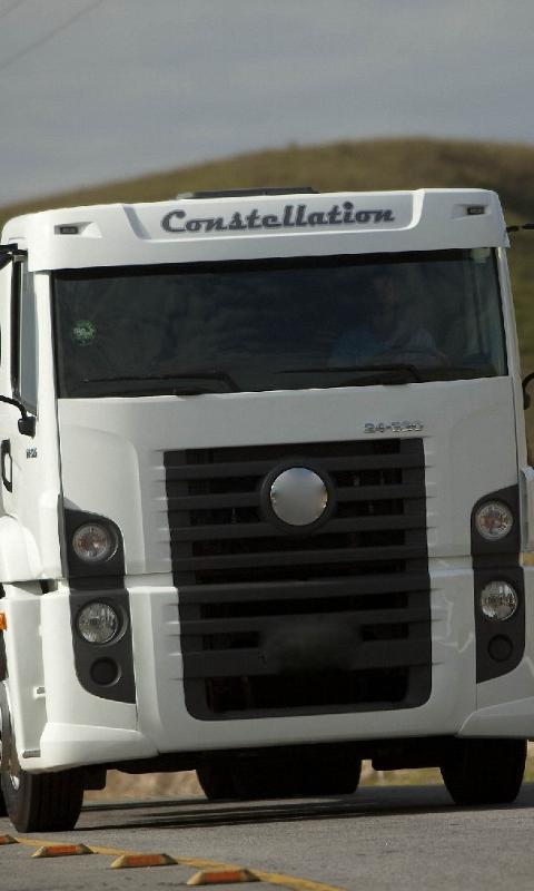 Volkswagen Constellation 31 320 6x6