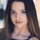 New Annie Leblanc Wallpapers HD 2018 APK