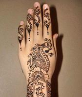 Custom Henna Mehndi Tattoos تصوير الشاشة 1