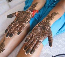 برنامه‌نما Custom Henna Mehndi Tattoos عکس از صفحه