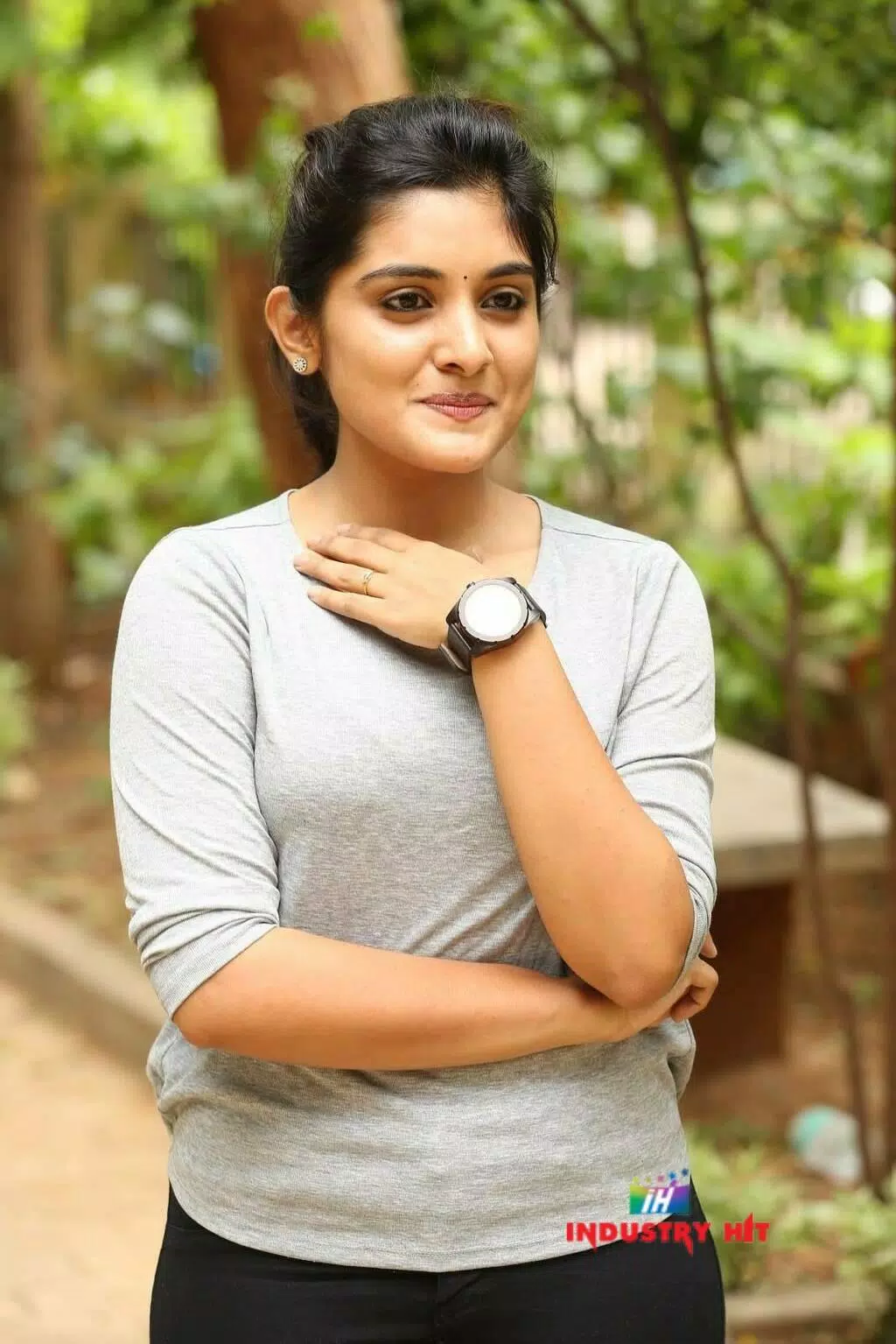 1024px x 1535px - Nivetha Thomas Wallpapers APK for Android Download