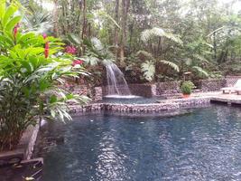 Waterfall Backyard Puzzle syot layar 1