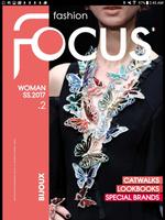 Fashion Focus Woman Bijoux ポスター