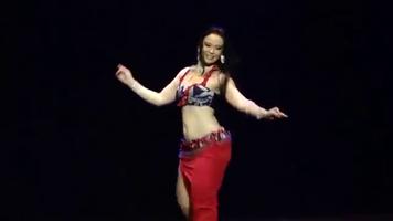 Linda Dançarina do Ventre Cartaz