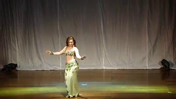 कामुक पेट नृत्य स्क्रीनशॉट 3