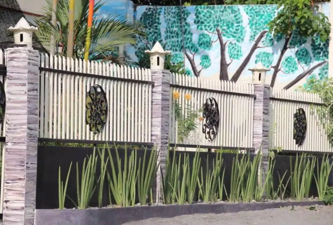 Modern Fence and Gate Design APK for Android Download