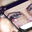 Smokey Eyes Keyboard Theme