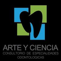 Odontología Arte y Ciencia постер