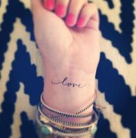 Love Tattoos Affiche