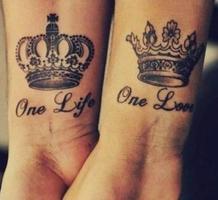 Crown Tattoos Affiche
