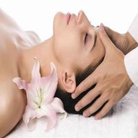 Head & Neck Massage постер