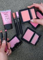 NARS Cosmetics Shop पोस्टर