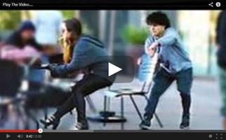 Chair Pulling Prank Affiche