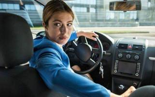 comment conduire une voiture скриншот 1
