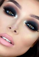 پوستر Learn to Make Up