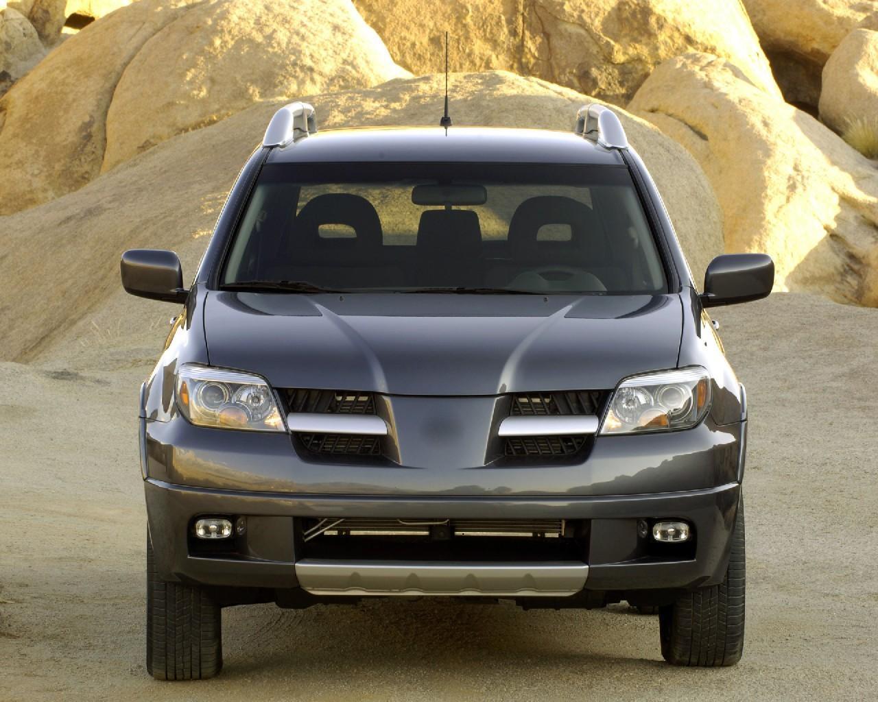 Mitsubishi мицубиси. Mitsubishi Outlander 2003. Мицубиси Аутлендер 1. Mitsubishi Outlander 1 поколение [2003-2007]. Mitsubishi Outlander i 2003-2006.