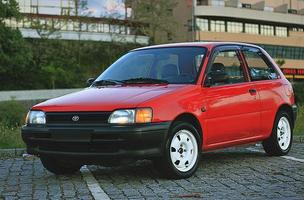 toyota starlet imagem de tela 2