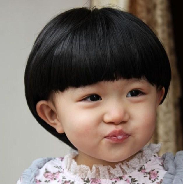 ラブリー赤ちゃん 髪型 女の子 0歳 日本のイラスト