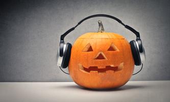 Halloween Themed Music Compilation постер