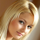 blonde wallpapers APK