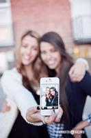 Selfie photo pose idea for girls - photo poses imagem de tela 1