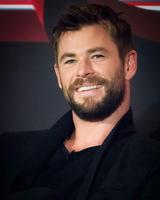 Chris Hemsworth Wallpapers HD screenshot 3
