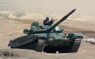 Real War Machines Tank Shooter скриншот 1