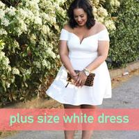 curvy plus size white dress Affiche