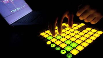 Dubstep Pad постер