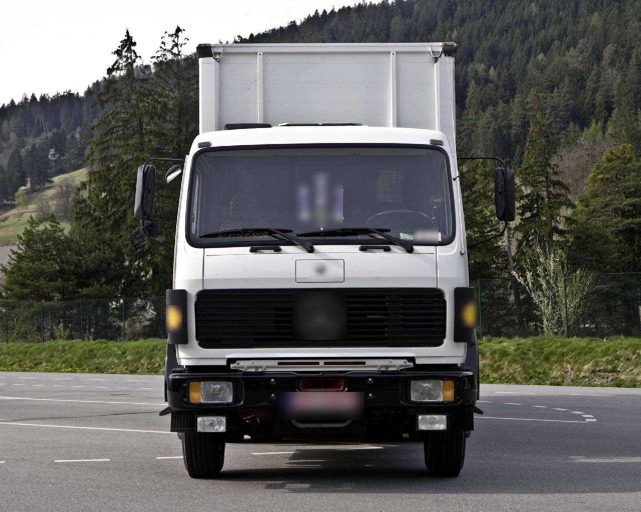 Mercedes Benz 1644