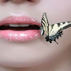 Butterfly On Lips LWP ไอคอน