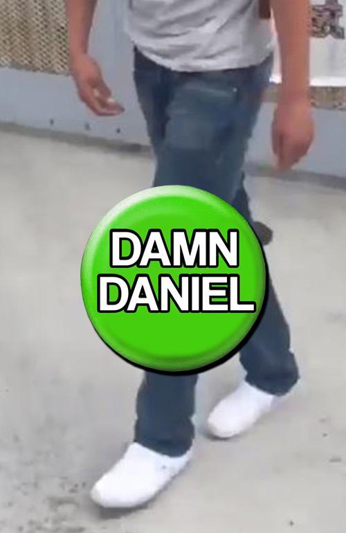 Damn Daniel meme পোস্টার.