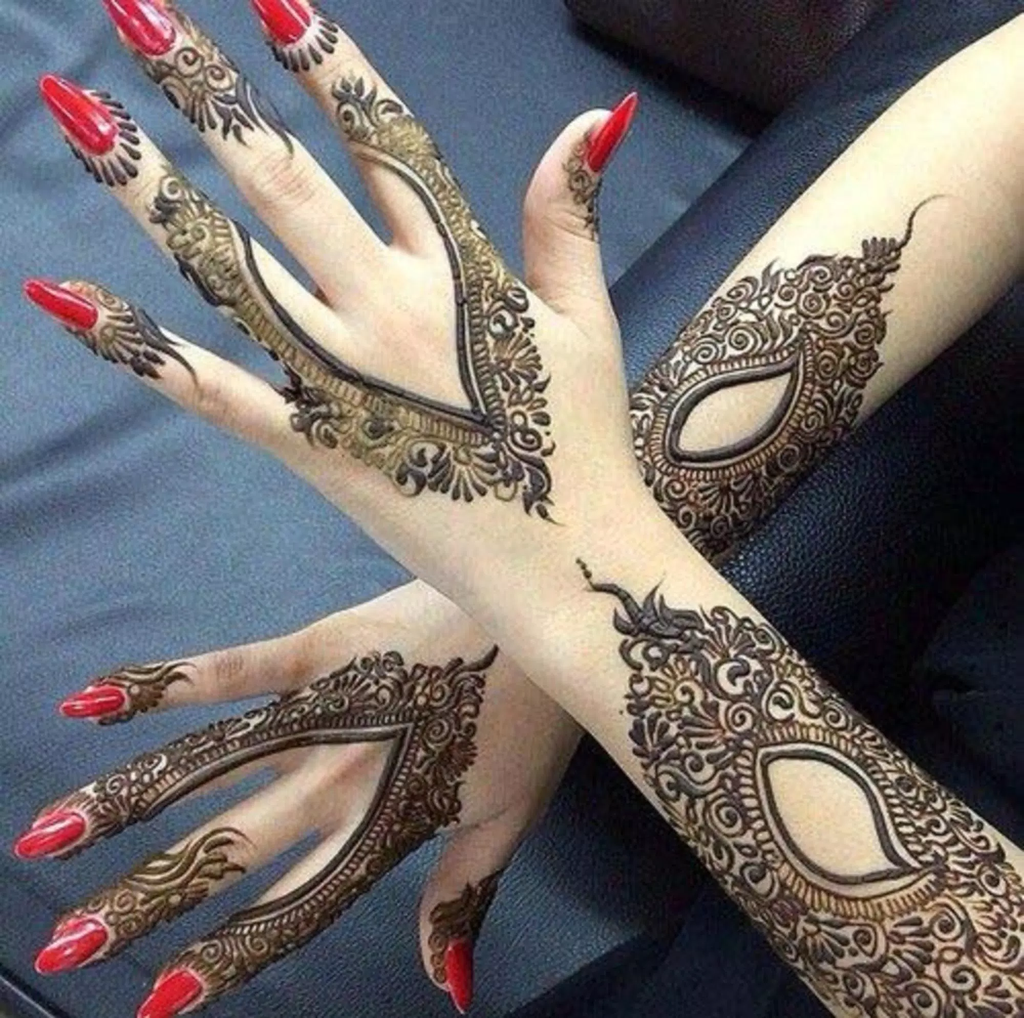 Turkish mehndi design with Pictures!
