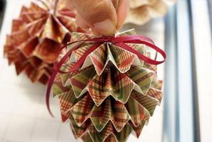 DIY paper ornaments скриншот 3