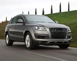 برنامه‌نما Wallpapers Audi Q7 عکس از صفحه