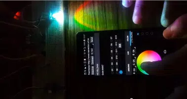 AndroiDuinoBT  藍芽手機情境燈控制 screenshot 4