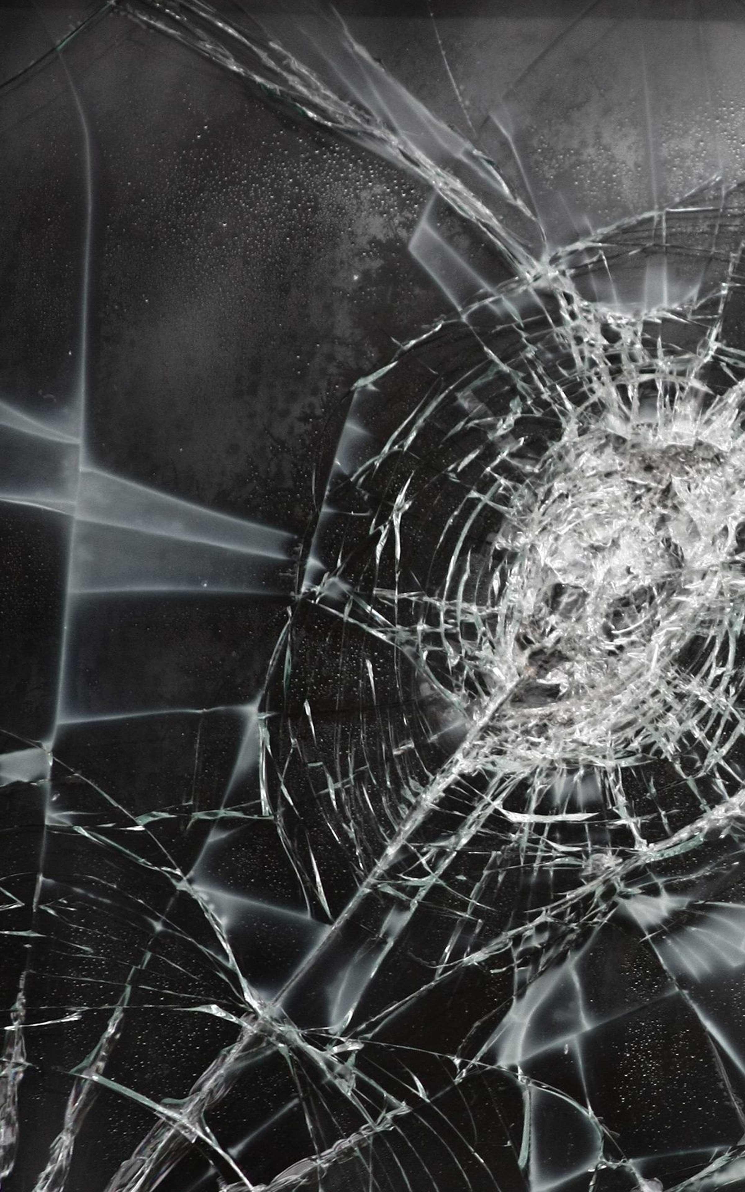 Android Full Hd Broken Glass Wallpaper Wallpaperandro