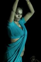 Full Open Stage Recording Dance Video of Desi Girl Plakat