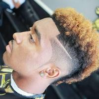 Fade Black Men Haircuts screenshot 2