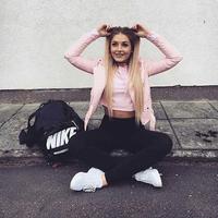 پوستر Teen Outfits Ideas 2018 😍