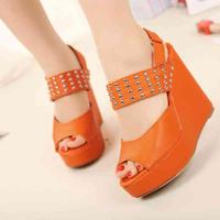 Designs Wedges Shoe скриншот 3