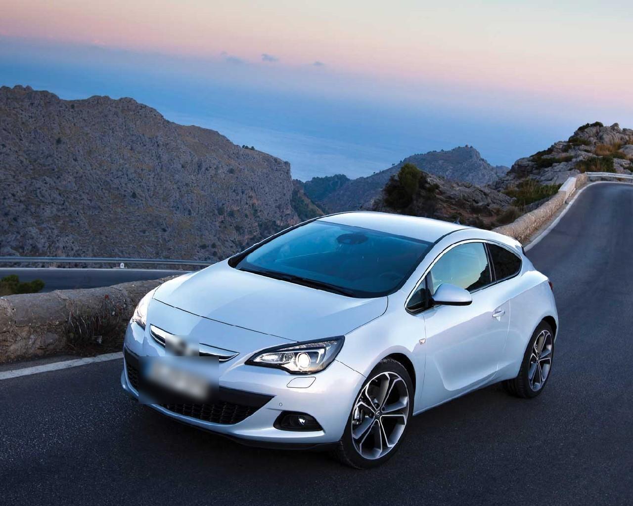 Opel net. Opel Astra 2011 купе. Opel Astra GTC 2015. Oper Astra gt c.
